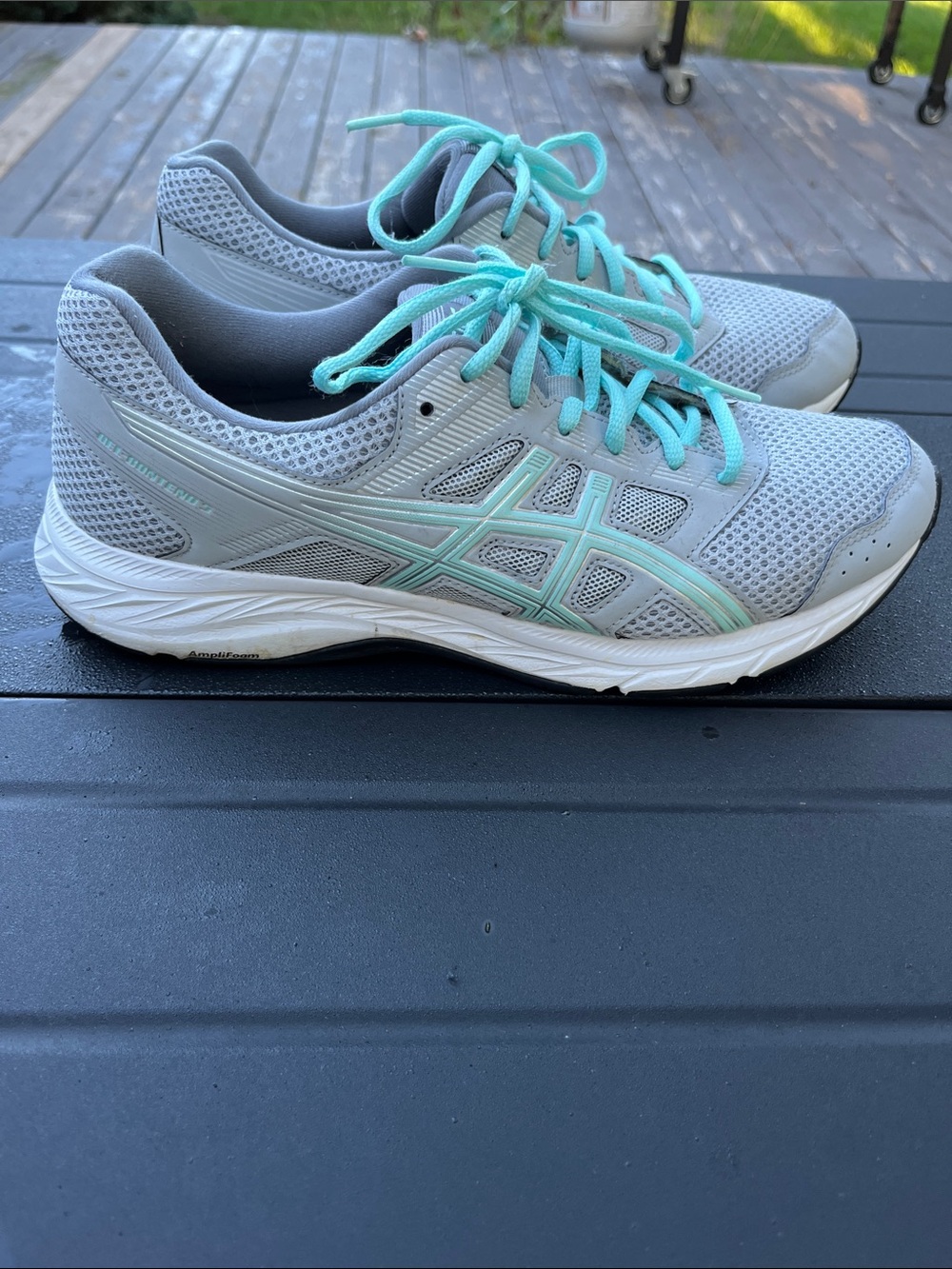 ASICS Women's Light Gray Sneakers with Mint Laces and Accents